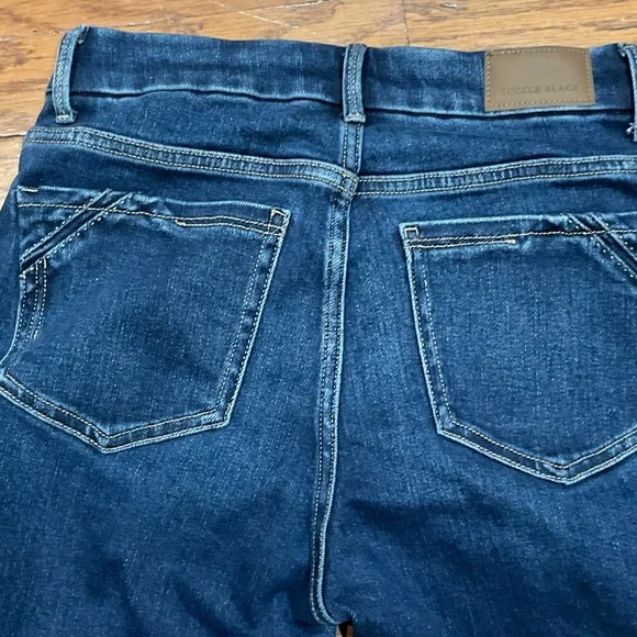 Buckle Black Jeans NWOT - Picture 3 of 5